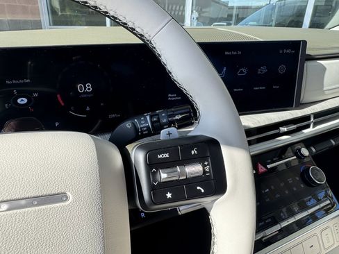 Used 2024 Hyundai Santa Fe Calligraphy image 30