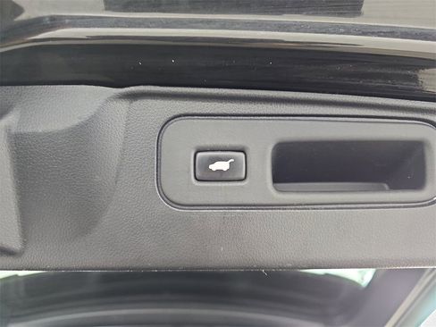 Used 2019 Honda Passport Touring image 16