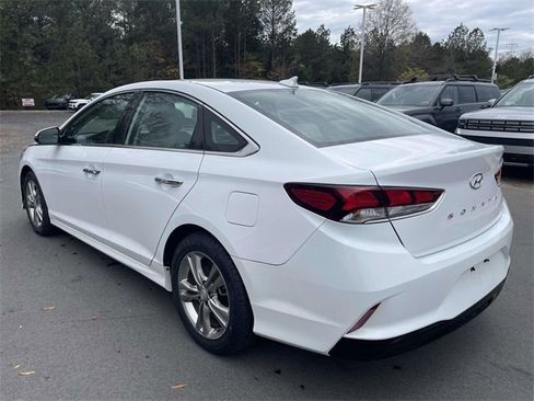 Used 2018 Hyundai Sonata Limited image 4