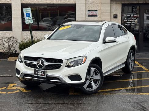 Used 2018 Mercedes-Benz GLC 300 4MATIC Coupe image 4