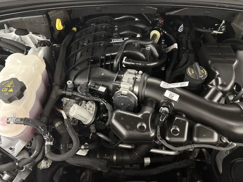 Used 2023 Jeep Grand Cherokee Altitude image 26