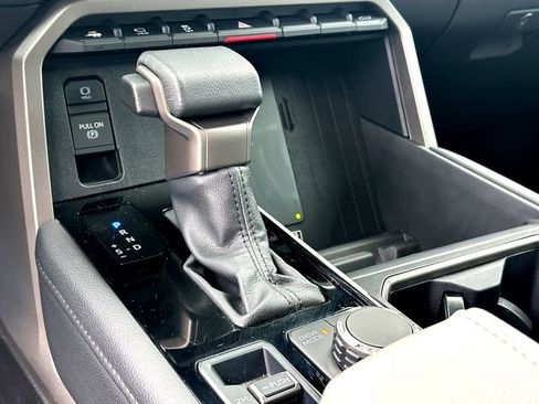 New 2025 Toyota Tundra Limited AWD/4WD image 14