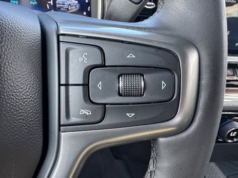 Used 2023 Chevrolet Silverado 1500 LT image 10