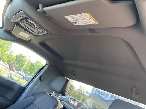 Used 2021 Chevrolet Silverado 1500 W/T w/ WT Value Package image 31