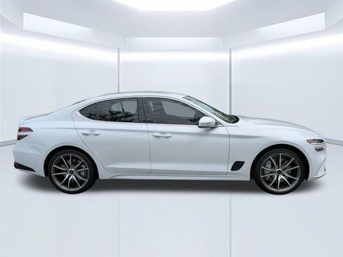 Used 2026 Genesis G70 2.5T RWD image 3