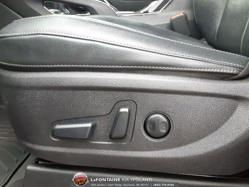 Used 2021 Kia Telluride EX w/ EX Premium Package image 11