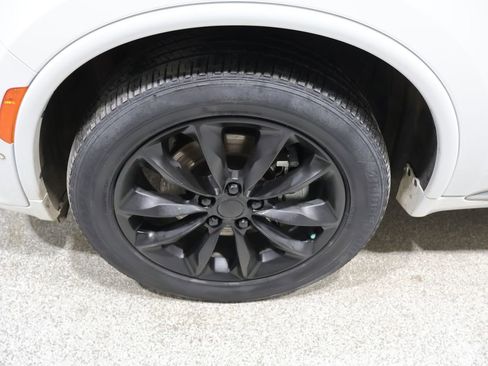 Used 2021 Dodge Durango Citadel w/ Premium Entertainment Group AWD/4WD image 9