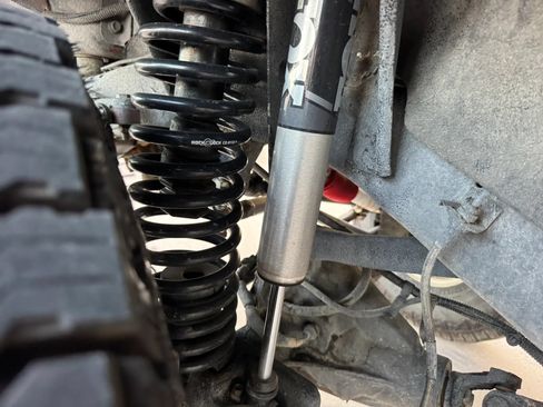 Used 2005 Jeep Wrangler Rubicon AWD/4WD image 48