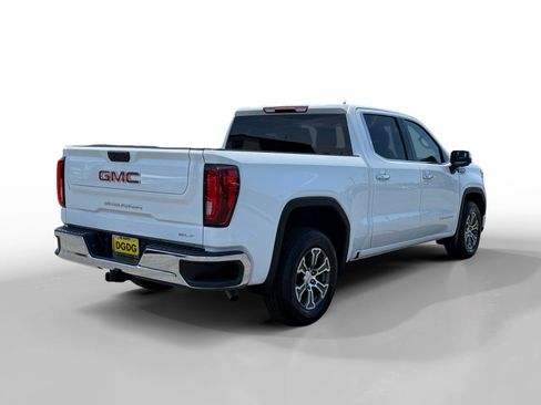 Used 2025 GMC Sierra 1500 SLT RWD image 5
