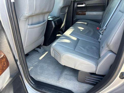 Used 2010 Toyota Tundra Limited AWD/4WD image 27