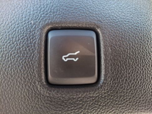 Used 2022 Ford Escape SEL AWD/4WD image 29