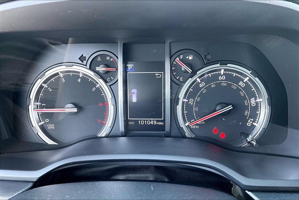 Used 2021 Toyota 4Runner TRD Off-Road w/ Wilderness Package (TMS) AWD/4WD image 12
