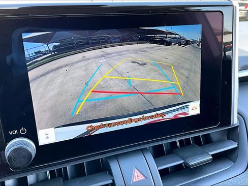 Used 2025 Toyota RAV4 XLE image 24