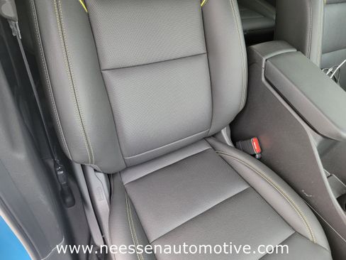 Used 2025 Chevrolet Trax ACTIV w/ Sunroof Package image 10