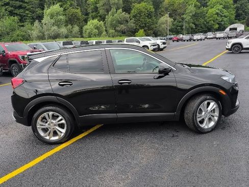 Used 2022 Buick Encore GX Preferred w/ Cold Weather Comfort Package FWD image 6