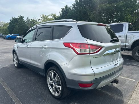 Used 2016 Ford Escape Titanium w/ Equipment Group 301A FWD image 4