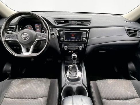 Used 2019 Nissan Rogue SV image 7