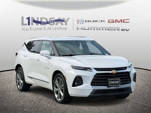 Certified 2020 Chevrolet Blazer Premier w/ Driver Confidence II Package AWD/4WD image 2