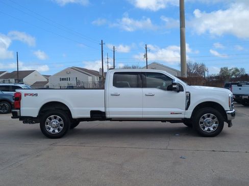 Used 2023 Ford F250 King Ranch w/ Chrome Package image 4