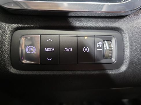 New 2026 GMC Acadia Elevation w/ Elevation Premium Package AWD/4WD image 30