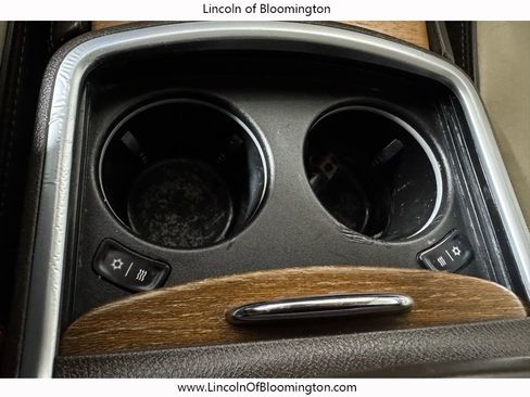 Used 2013 Chrysler 300 C Luxury Series w/ Harman Kardon Audio Group image 57