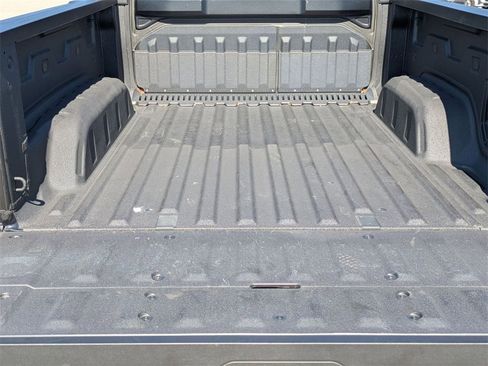 Used 2025 GMC Sierra EV Denali image 31