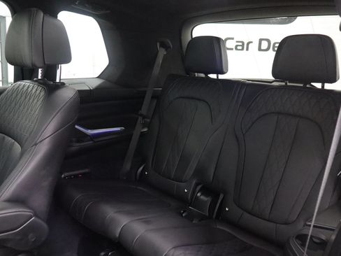 Used 2020 BMW X7 M50i AWD/4WD image 22