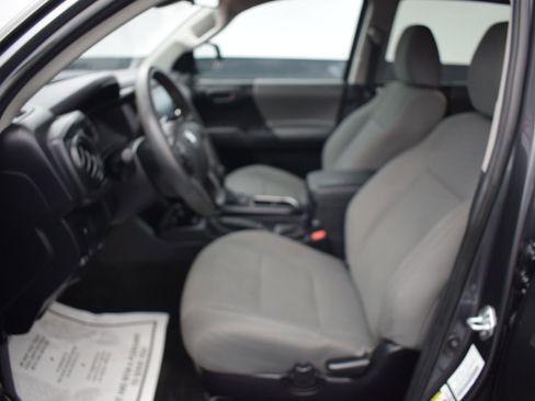 Used 2021 Toyota Tacoma SR image 13