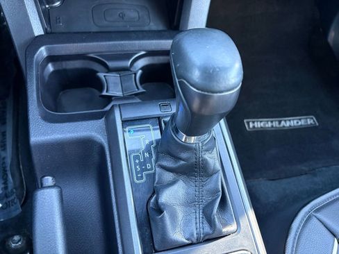 Used 2019 Toyota Tacoma TRD Off-Road image 35