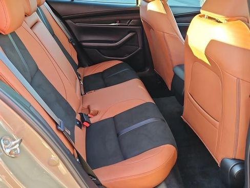 Certified 2025 MAZDA MAZDA3 s image 17