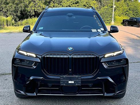 Used 2023 BMW X7 xDrive40i w/ Executive Package AWD/4WD image 2