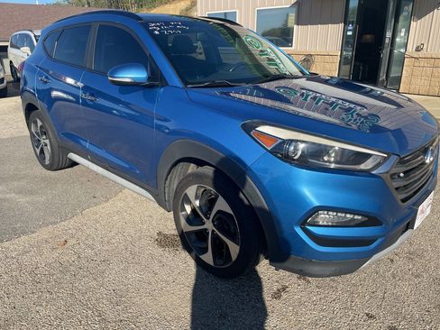 Used 2017 Hyundai Tucson Limited w/ Limited Ultimate Package 03 image 2