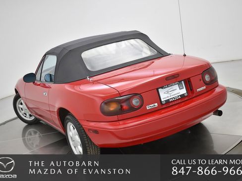 Used 1990 MAZDA MX-5 Miata image 8