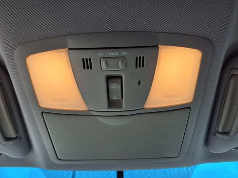 Used 2010 Nissan Maxima 3.5 SV w/ Monitor Pkg FWD image 15