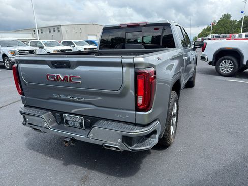 Used 2024 GMC Sierra 1500 SLT w/ SLT Premium Plus Package AWD/4WD image 5