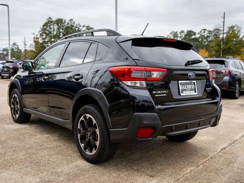Certified 2023 Subaru Crosstrek 2.0i image 4