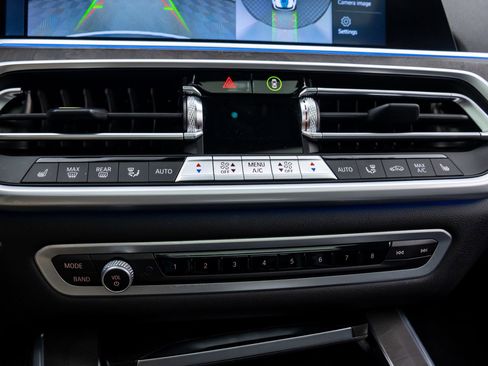 Used 2023 BMW X5 xDrive45e w/ Climate Comfort Package image 27