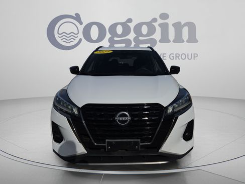 Used 2024 Nissan Kicks SR FWD image 8