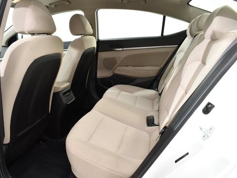 Used 2018 Hyundai Elantra SEL w/ Cargo Package FWD image 16