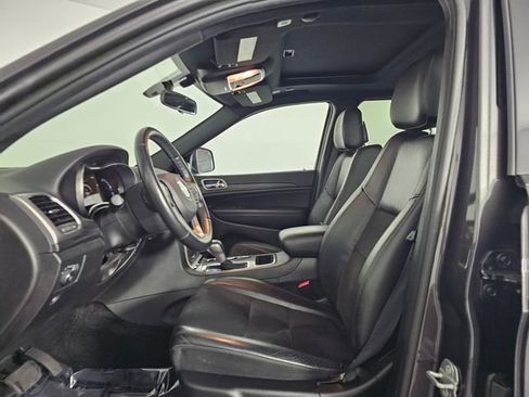 Used 2021 Jeep Grand Cherokee Laredo X image 24