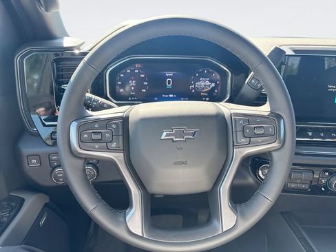 New 2026 Chevrolet Silverado 2500 ZR2 AWD/4WD image 14