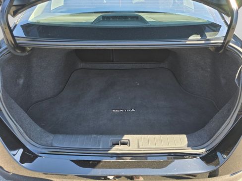 Used 2021 Nissan Sentra SV FWD image 19