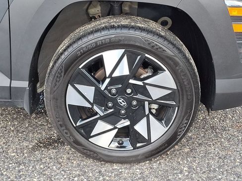 Used 2024 Hyundai Kona SEL AWD/4WD image 24