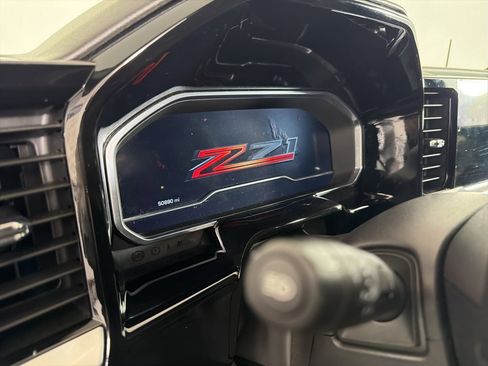 Used 2022 Chevrolet Silverado 1500 RST image 21