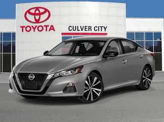 Used 2022 Nissan Altima 2.5 SR image 1