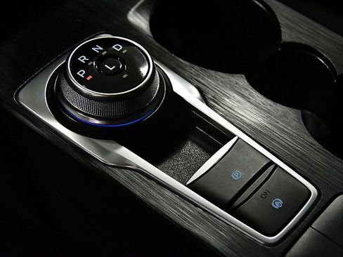 Used 2022 Ford Escape SE w/ Convenience Package image 26