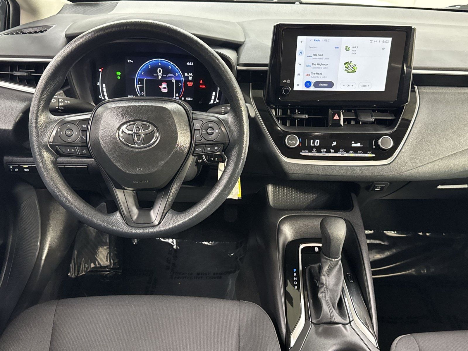 Used 2026 Toyota Corolla LE FWD image 35