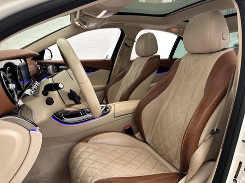 Used 2019 Mercedes-Benz E 300 image 21