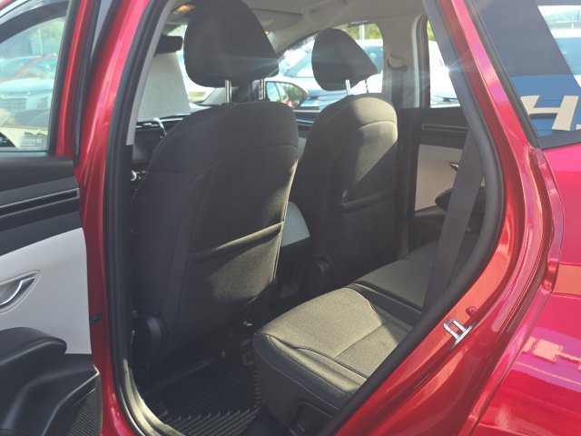 Used 2022 Hyundai Tucson SE w/ Cargo Package AWD/4WD image 25