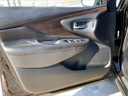 Used 2020 Nissan Murano Platinum image 24